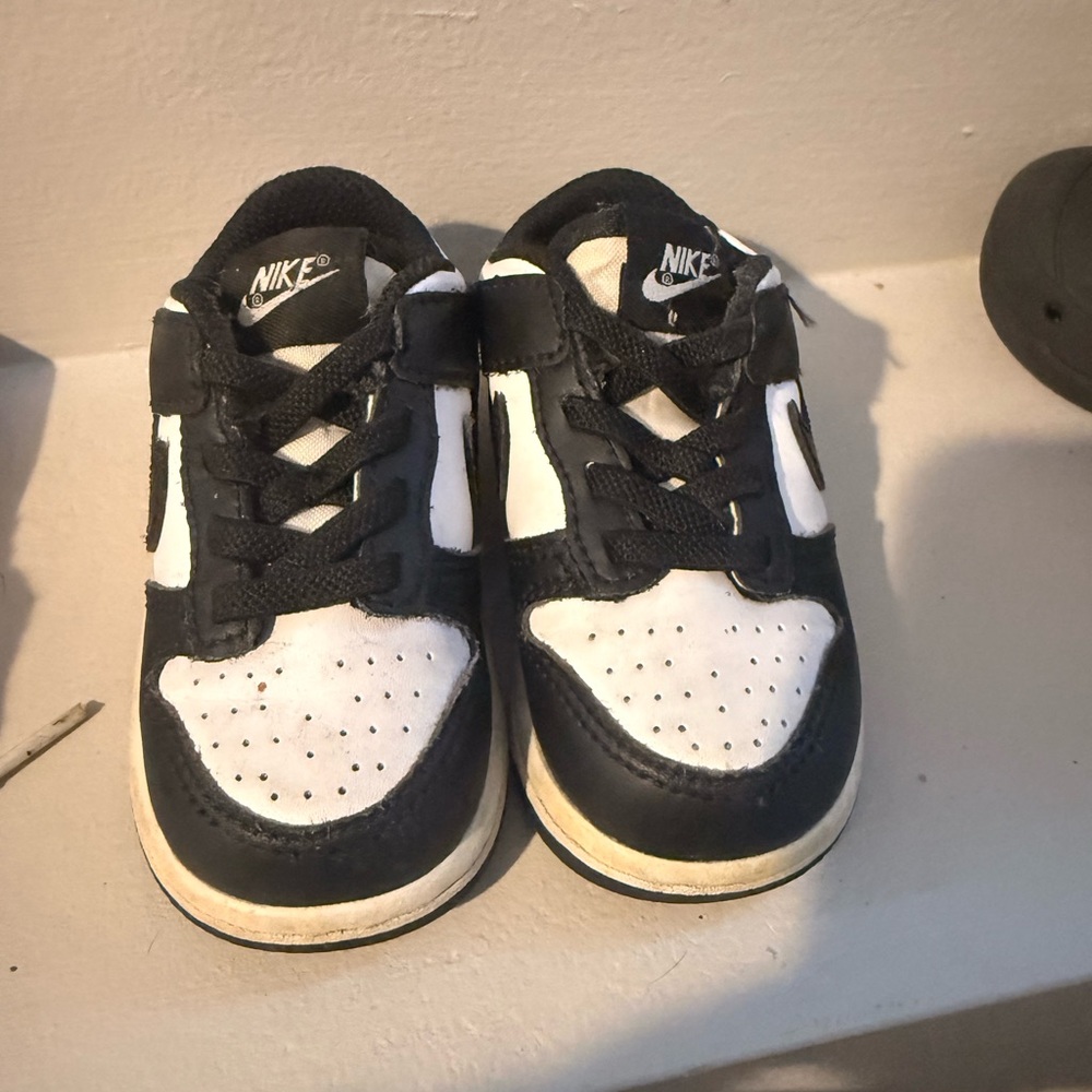 Nike Kids Black and White Sneakers